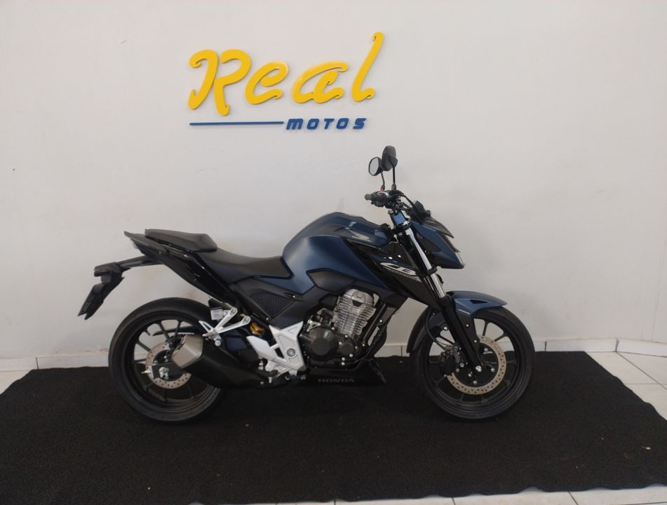 HONDA CB 300F Twister Flex