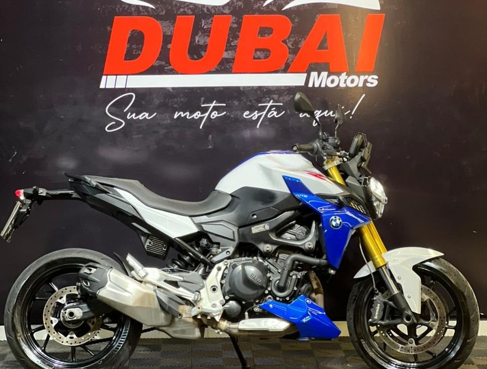 BMW F 900 R Sport Plus