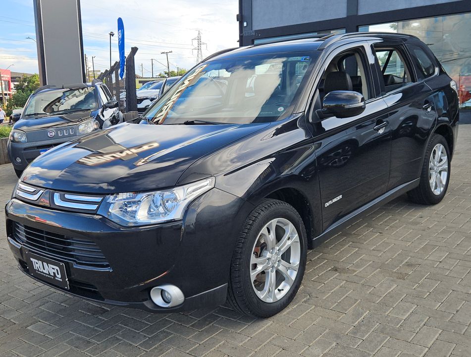 Mitsubishi OUTLANDER 2.0 16V 160cv Aut.