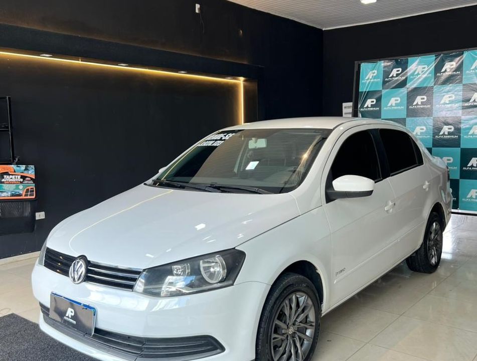 VolksWagen VOYAGE TREND 1.6 Mi Total Flex 8V 4p