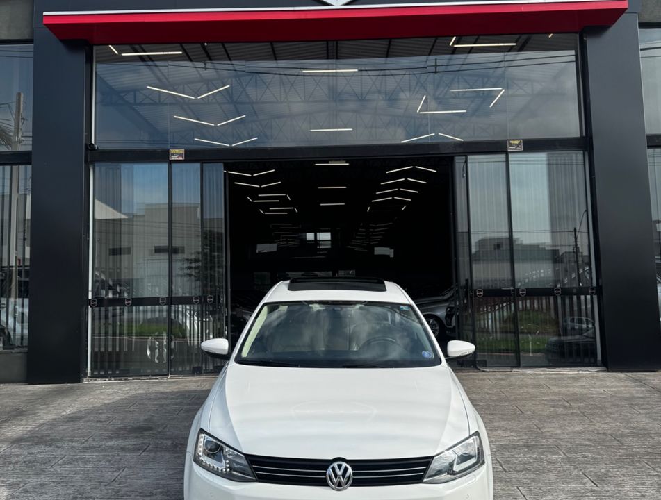 VolksWagen JETTA Highline 2.0 TSI 16V 4p Tiptronic