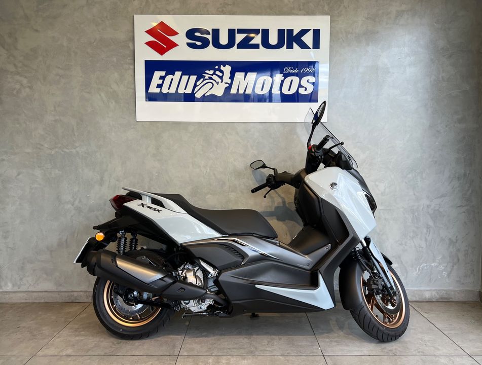 YAMAHA XMAX 300 CONNECTED 