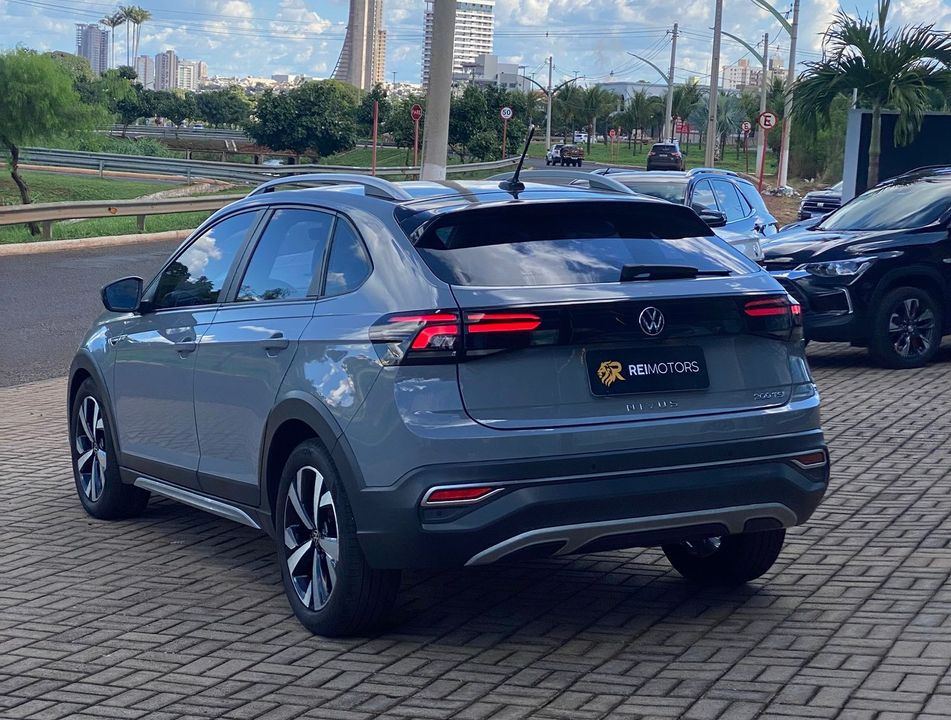 VolksWagen Nivus Highline 1.0 200 TSI Flex Aut.