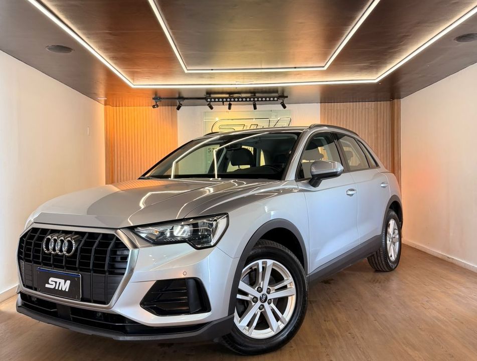 Audi Q3 Prest. 1.4 TFSI Flex/Prest. S-tronic
