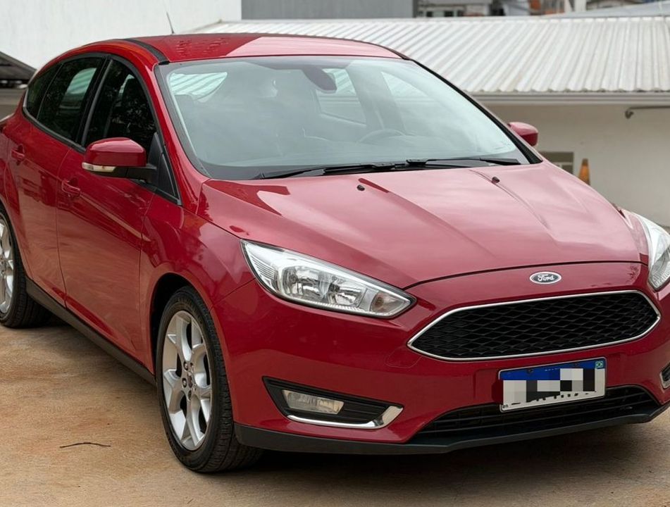 Ford Focus 2.0 16V/SE/SE Plus Flex 5p Aut.