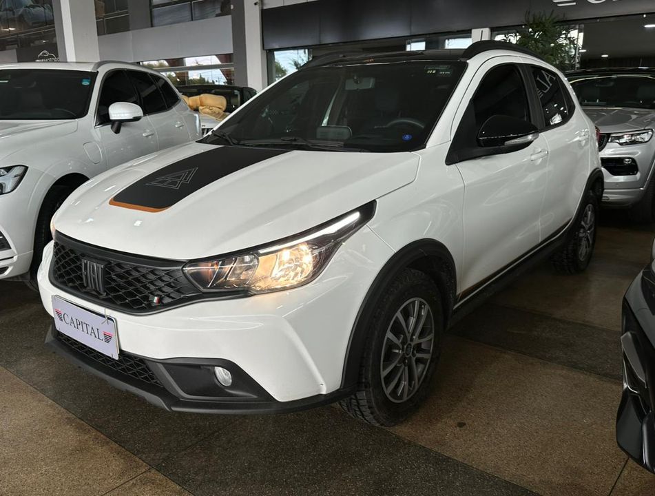 Fiat ARGO TREKKING 1.3 8V Flex