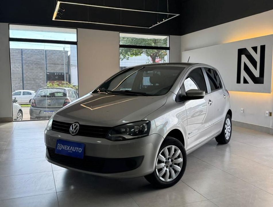 VolksWagen Fox 1.6 Mi Total Flex 8V 5p