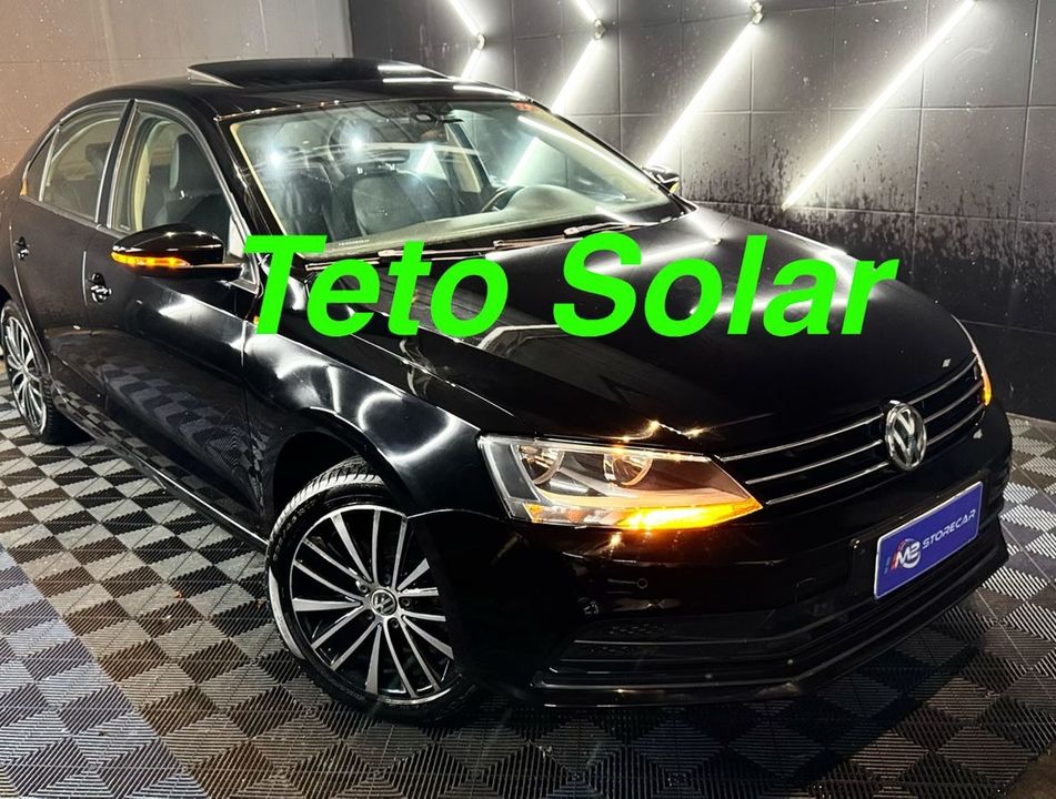 VolksWagen JETTA Comfortline 2.0 T.Flex 8V 4p Tipt.