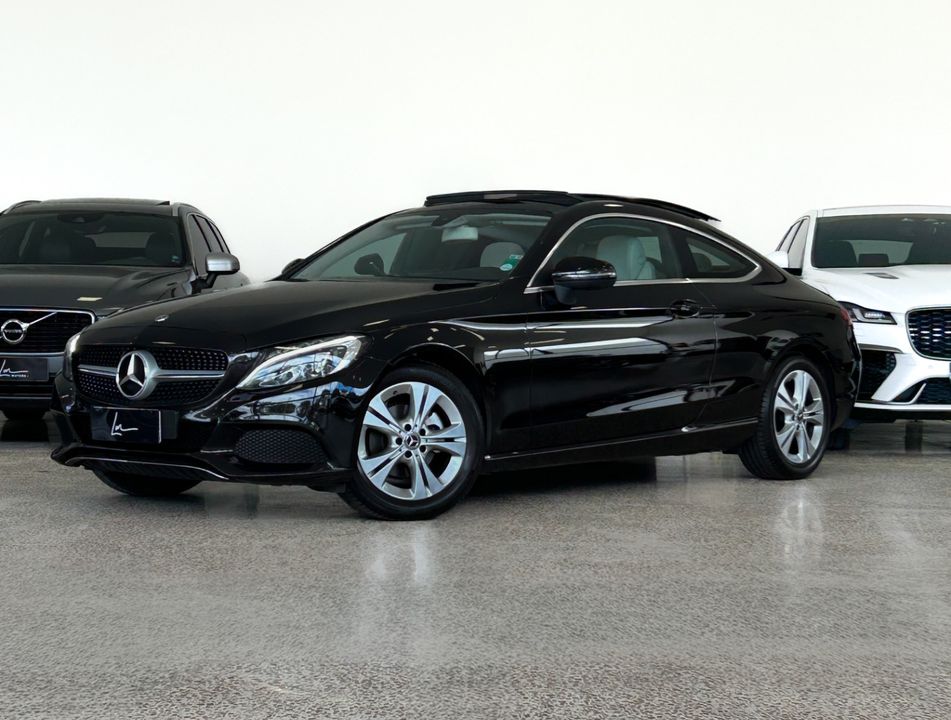 Mercedes C-180 CGI Coupe Avant. 1.6 TB 16V Aut.