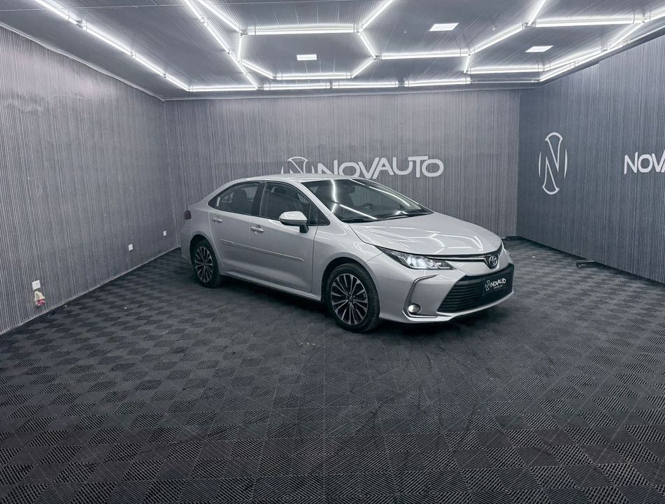 Toyota Corolla XEi 2.0 Flex 16V Aut.