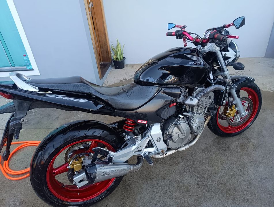 HONDA CB 600F HORNET