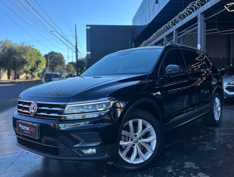 VolksWagen TIGUAN Allspac Comf 250 TSI 1.4 Flex