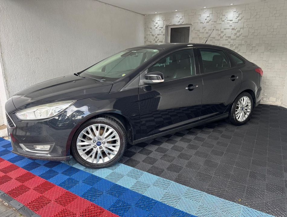Ford Focus 2.0 16V/SE/SE Plus Flex 5p Aut.