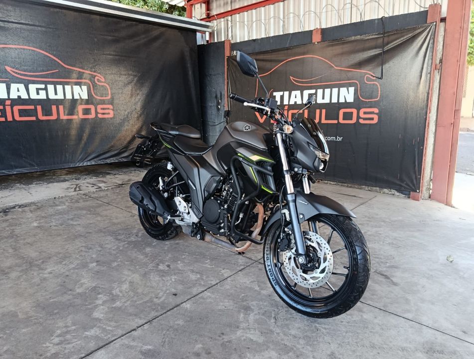YAMAHA FZ25 250 FAZER FLEX