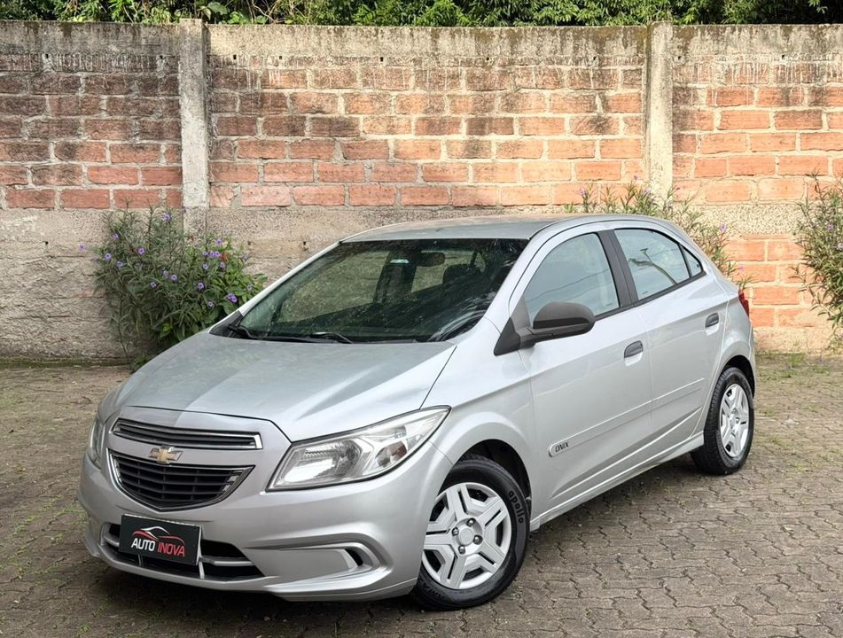 Chevrolet ONIX HATCH Joy 1.0 8V Flex 5p Mec.