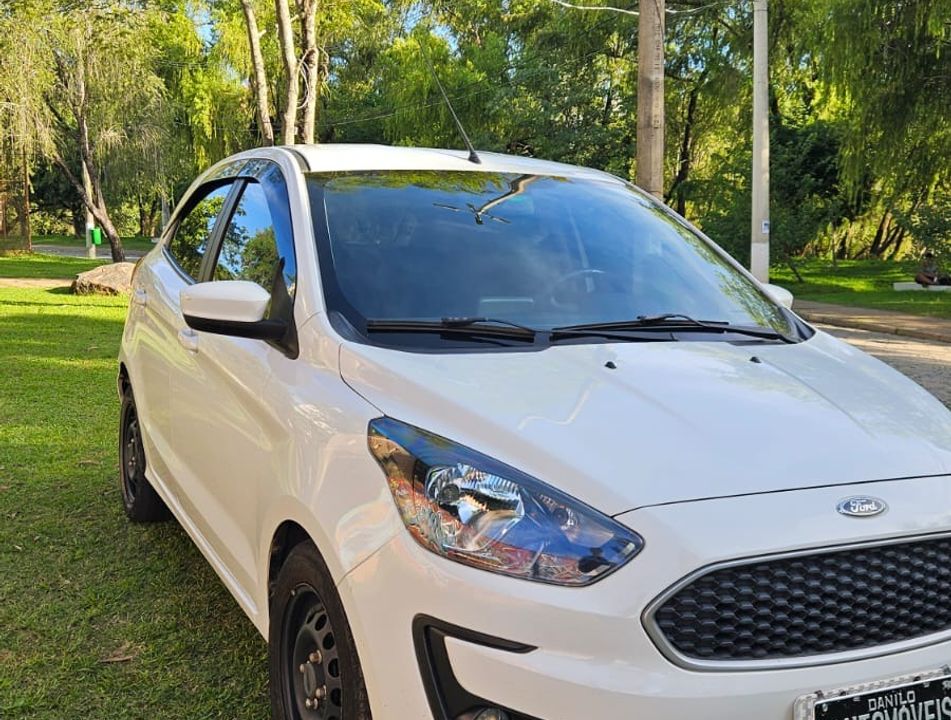 Ford Ka 1.5 SE Plus 12V Flex 5p Mec.