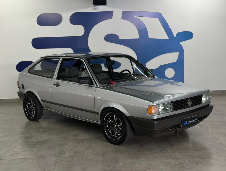 VolksWagen Gol 1000 (modelo antigo)