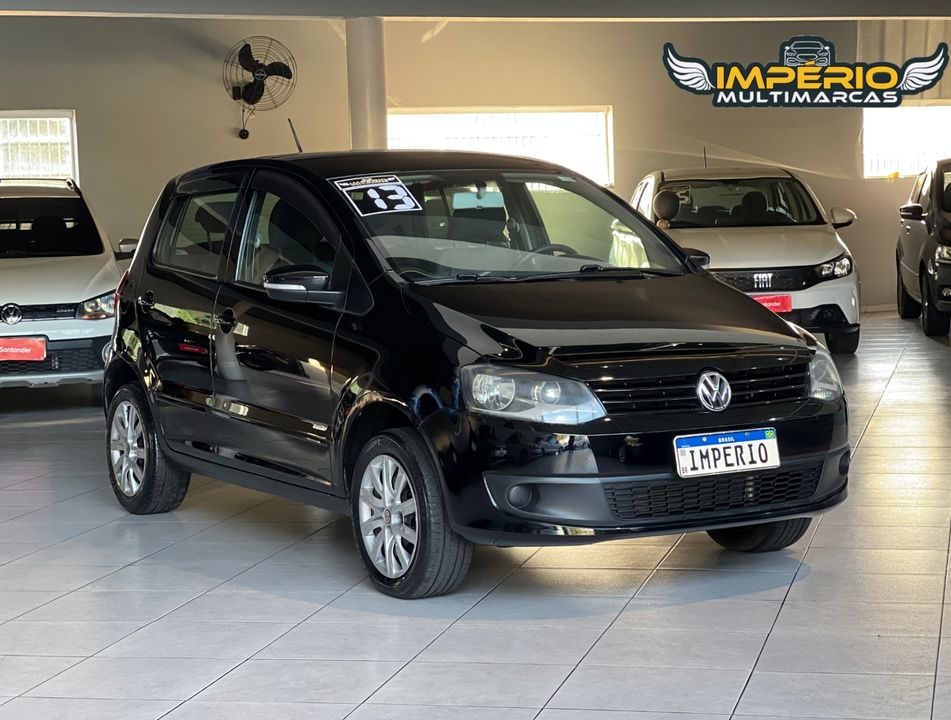 VolksWagen Fox 1.6 Mi Total Flex 8V 5p