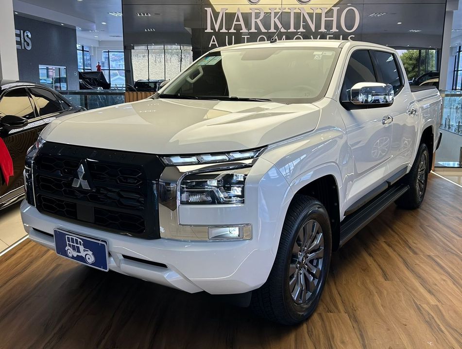 Mitsubishi Triton HPE 2.4 CD 4x4 TB Diesel Aut.