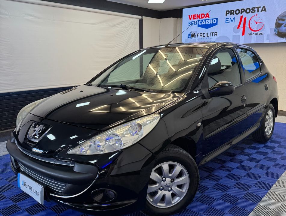 Peugeot 207 XR 1.4 Flex 8V 5p