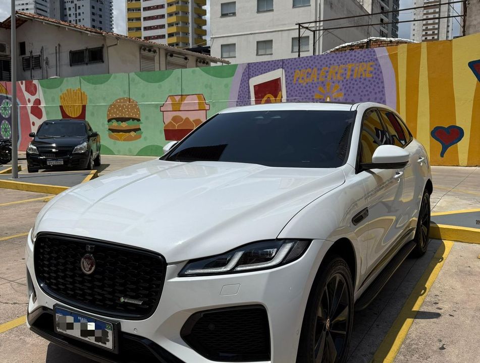 Jaguar F-Pace 3.0 R-Dynamic SE AWD 340cv Aut.
