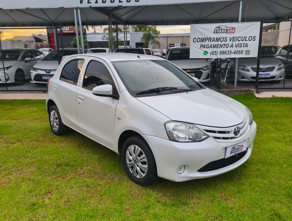 Toyota ETIOS X 1.3 Flex 16V 5p Mec.
