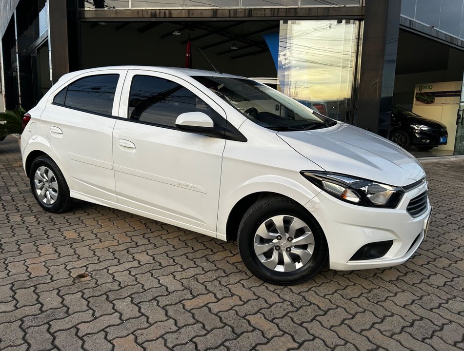 Chevrolet ONIX HATCH LT 1.0 8V FlexPower 5p Mec.