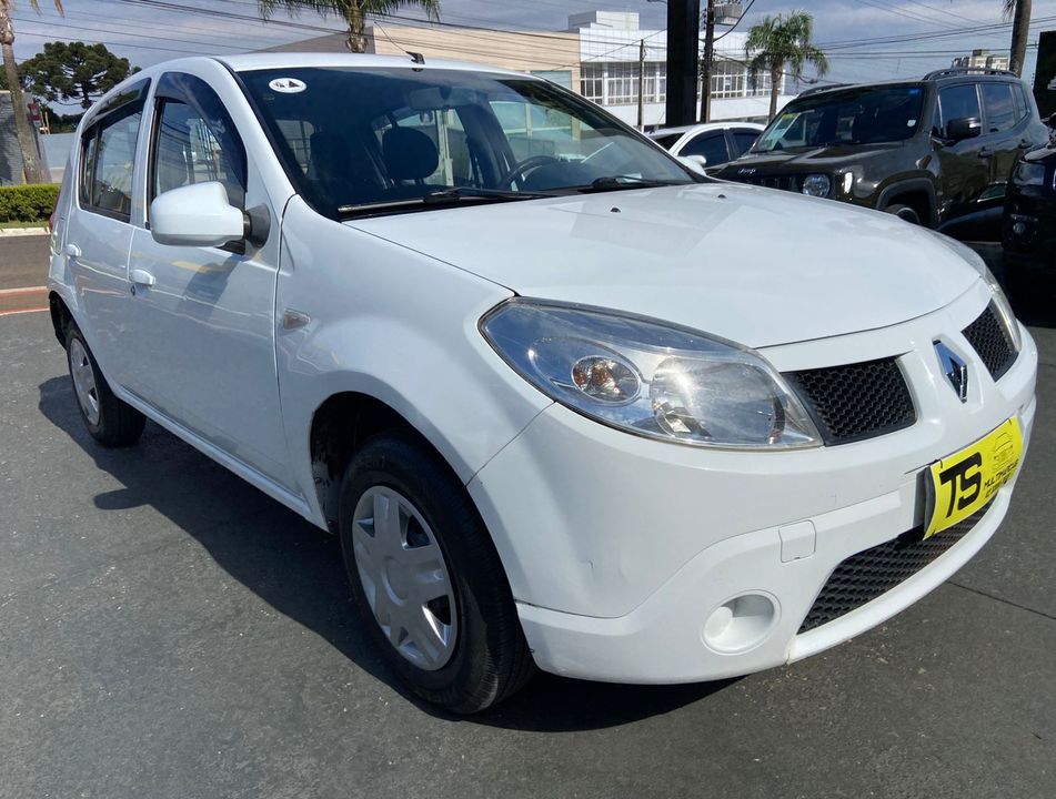 Renault SANDERO Authentique Hi-Flex 1.0 16V 5p