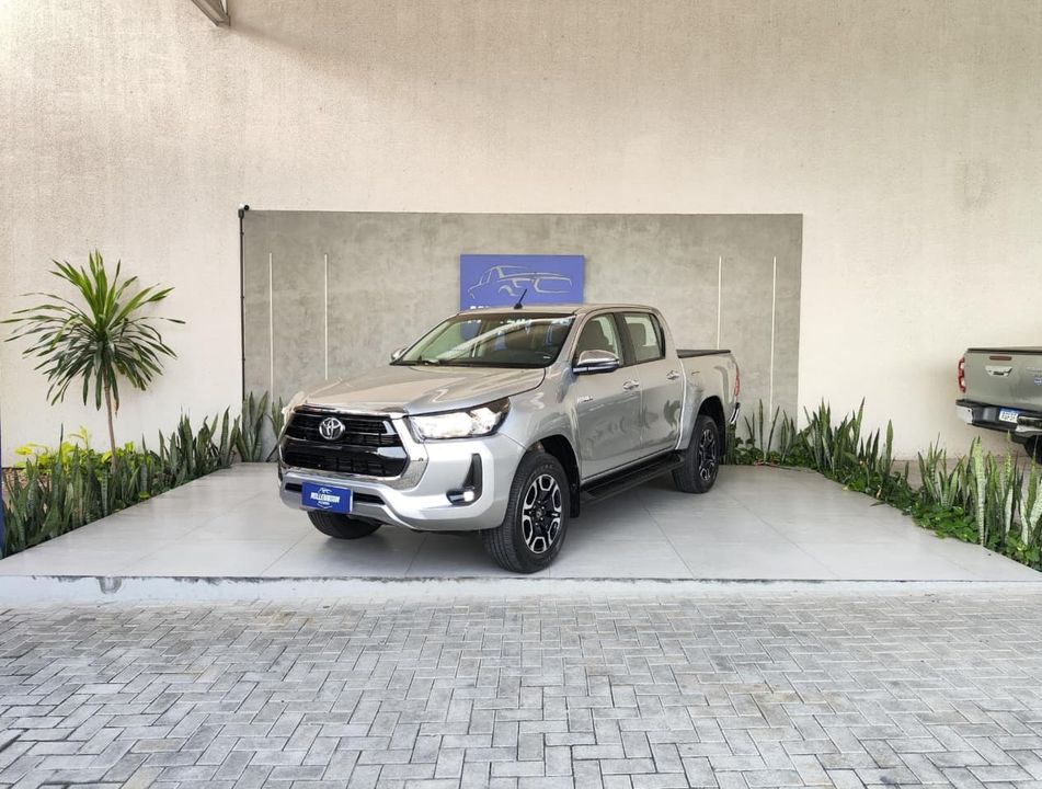 Toyota Hilux CD SRV 4x4 2.8 TDI Diesel Aut.