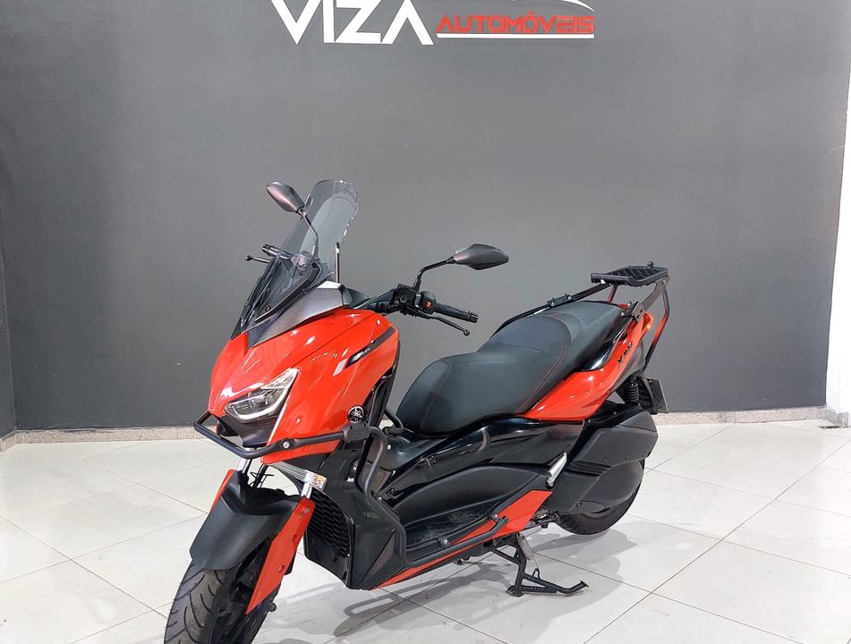 YAMAHA XMAX 250 ABS