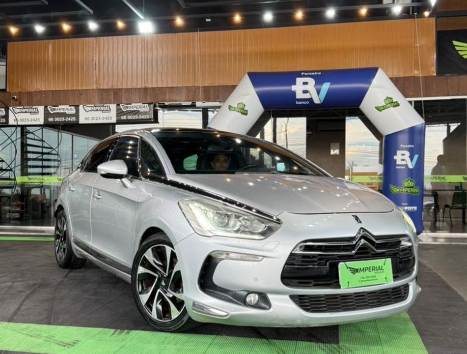 Citroën DS5 1.6 Turbo 16V 5p Aut.