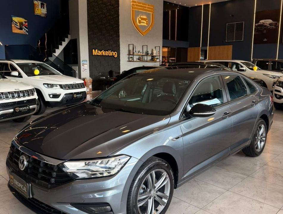 VolksWagen JETTA R-Line 250 TSI 1.4 Flex 16V Aut.