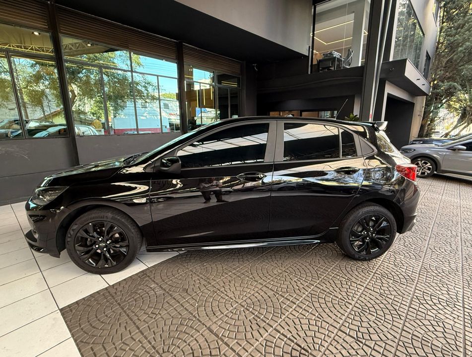 Chevrolet ONIX HATCH RS 1.0 TB 12V Flex 5p Aut.
