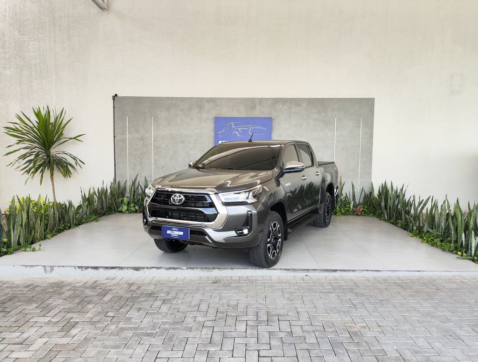 Toyota Hilux CD SRV 4x4 2.8 TDI Diesel Aut.