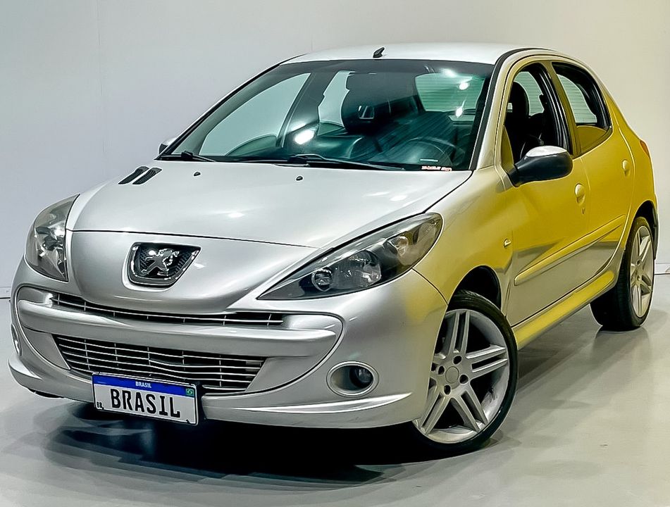 Peugeot 207 XR 1.4 Flex 8V 5p
