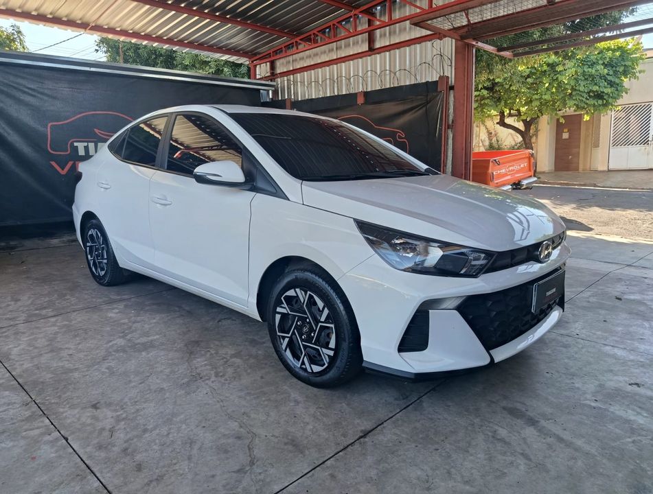 Hyundai HB20S Comfort Plus 1.0 Flex 12V Mec.