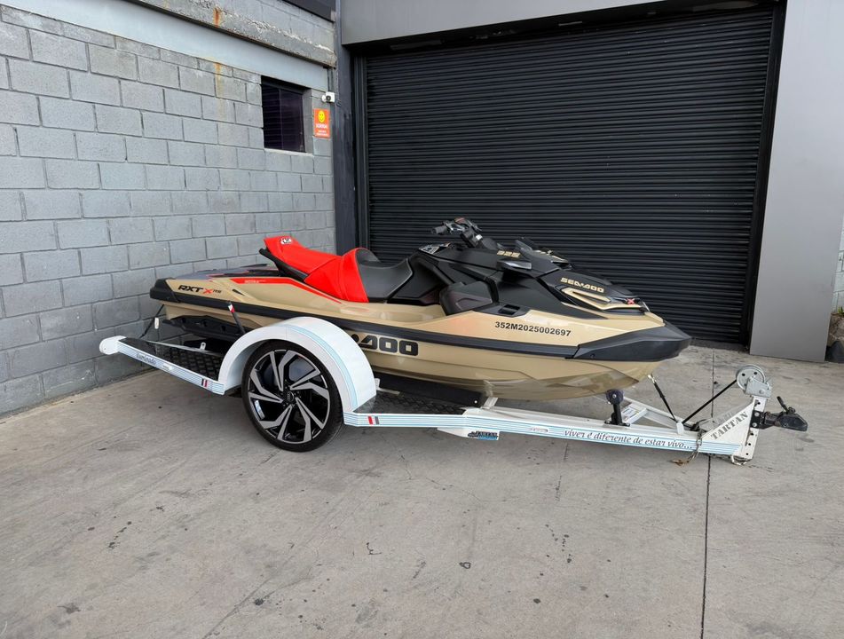 BRP SEA-Doo RTX-RS 325