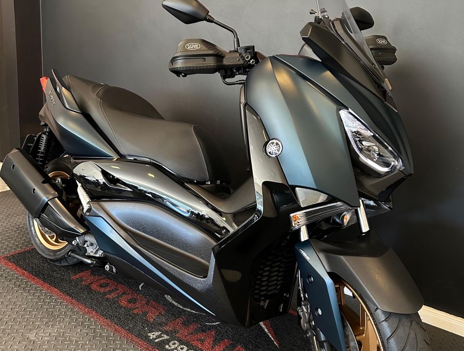 YAMAHA XMAX 250 ABS