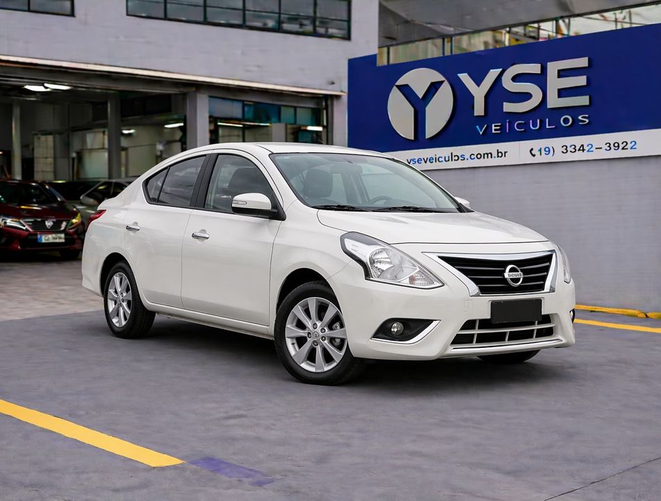 Nissan VERSA SV 1.6 16V FlexStart 4p Aut.