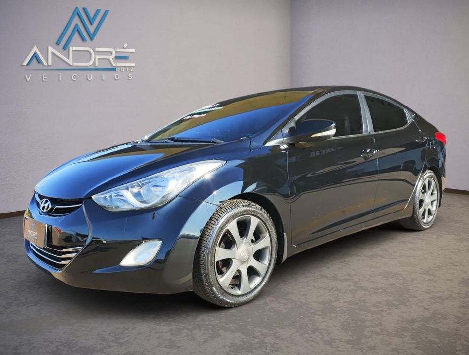 Hyundai Elantra GLS 1.8 16V Aut.