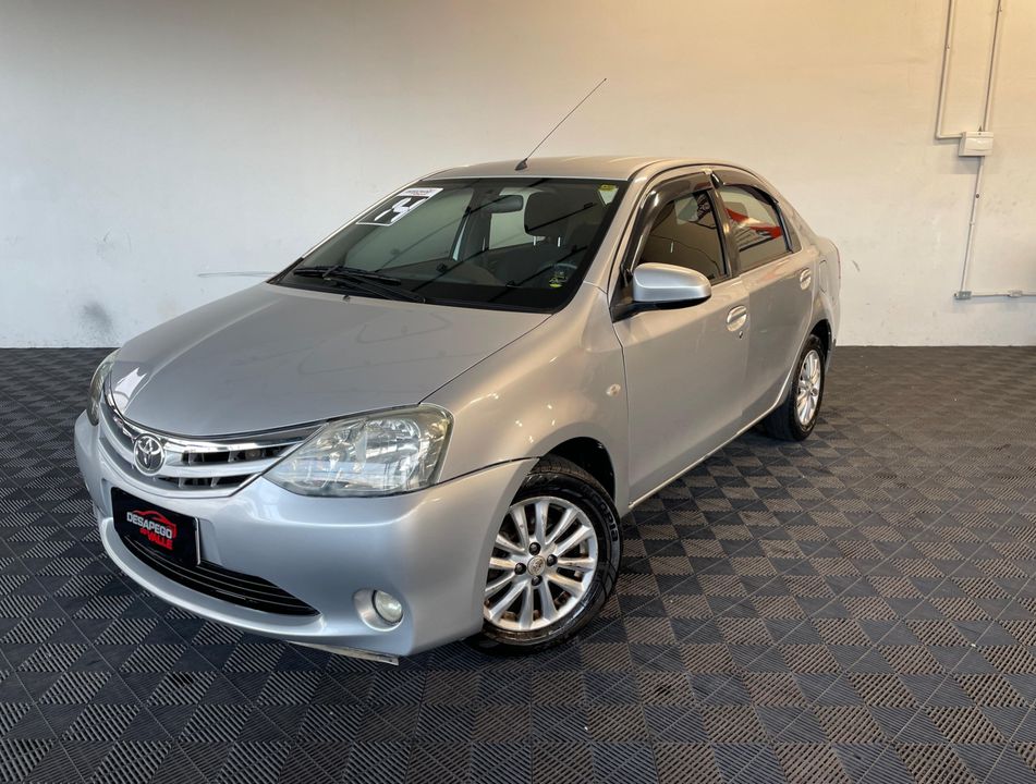 Toyota ETIOS XLS Sedan 1.5 Flex 16V 4p Mec.