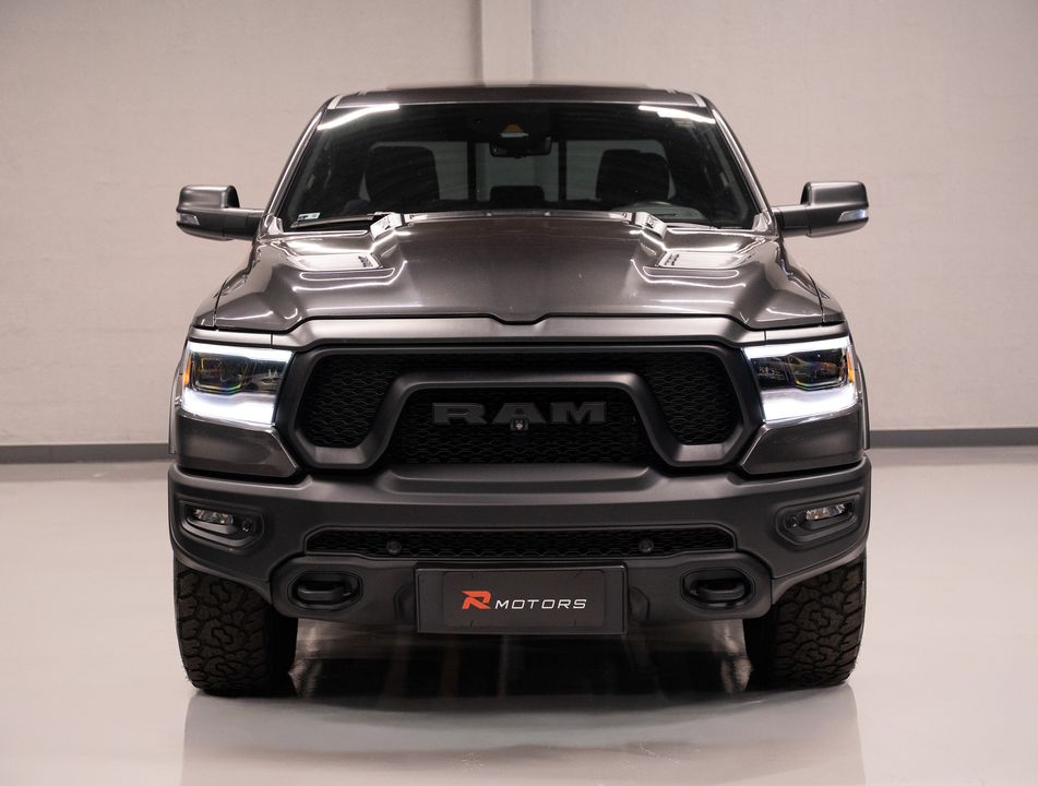 RAM 1500 REBEL 5.7 HEMI CD V8 4x4 Aut.