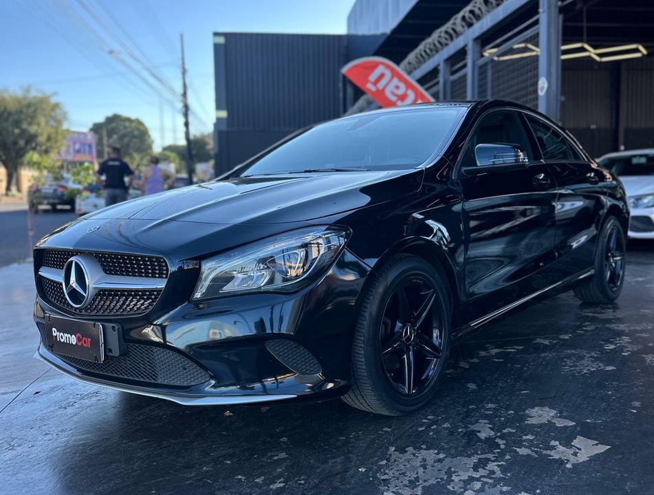 Mercedes CLA-180 1.6 16V 122cv Aut.