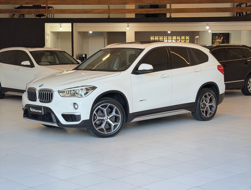 BMW X1 SDRIVE 20i X-Line 2.0 TB Active Flex