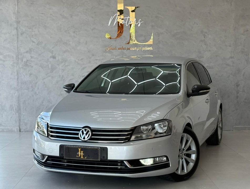 VolksWagen Passat TB 2.0 FSI/TSI 211cv Tiptronic 4p