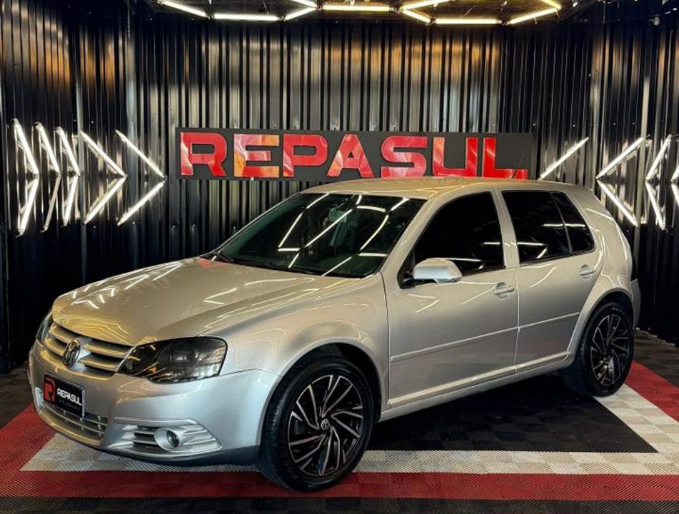 VolksWagen Golf 1.6 Mi Total Flex 8V 4p