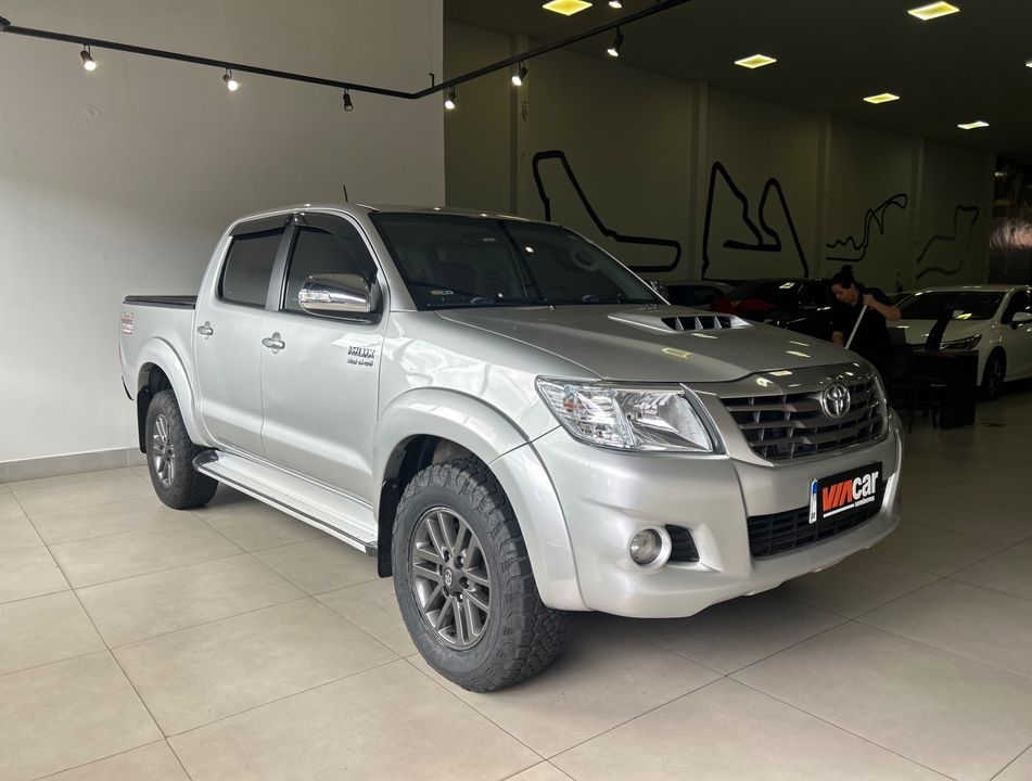 Toyota Hilux CD SRV D4-D 4x4 3.0 TDI Diesel Aut
