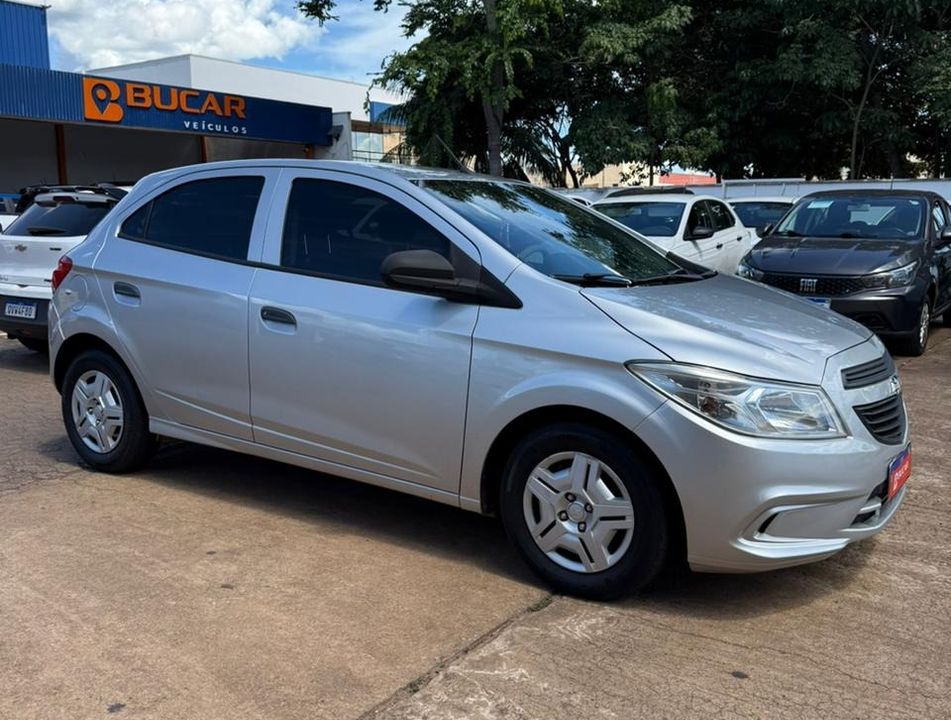 Chevrolet ONIX HATCH Joy 1.0 8V Flex 5p Mec.