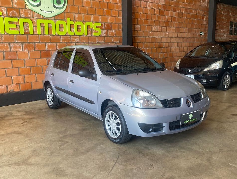 Renault Clio Expression Hi-Flex 1.0 16V 5p