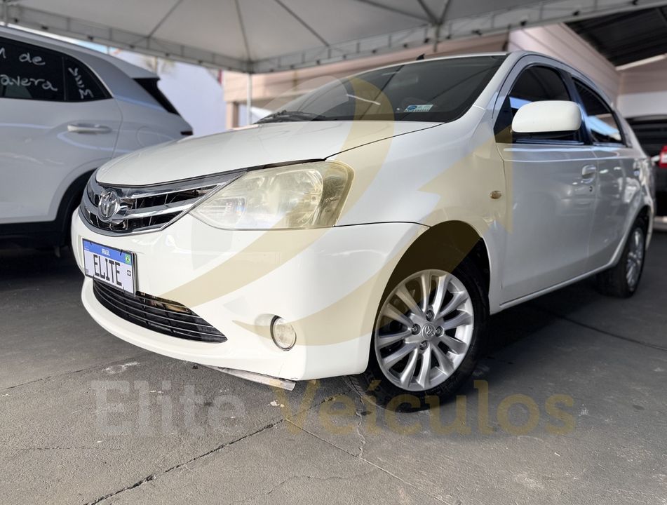Toyota ETIOS X Sedan 1.5 Flex 16V 4p Mec.
